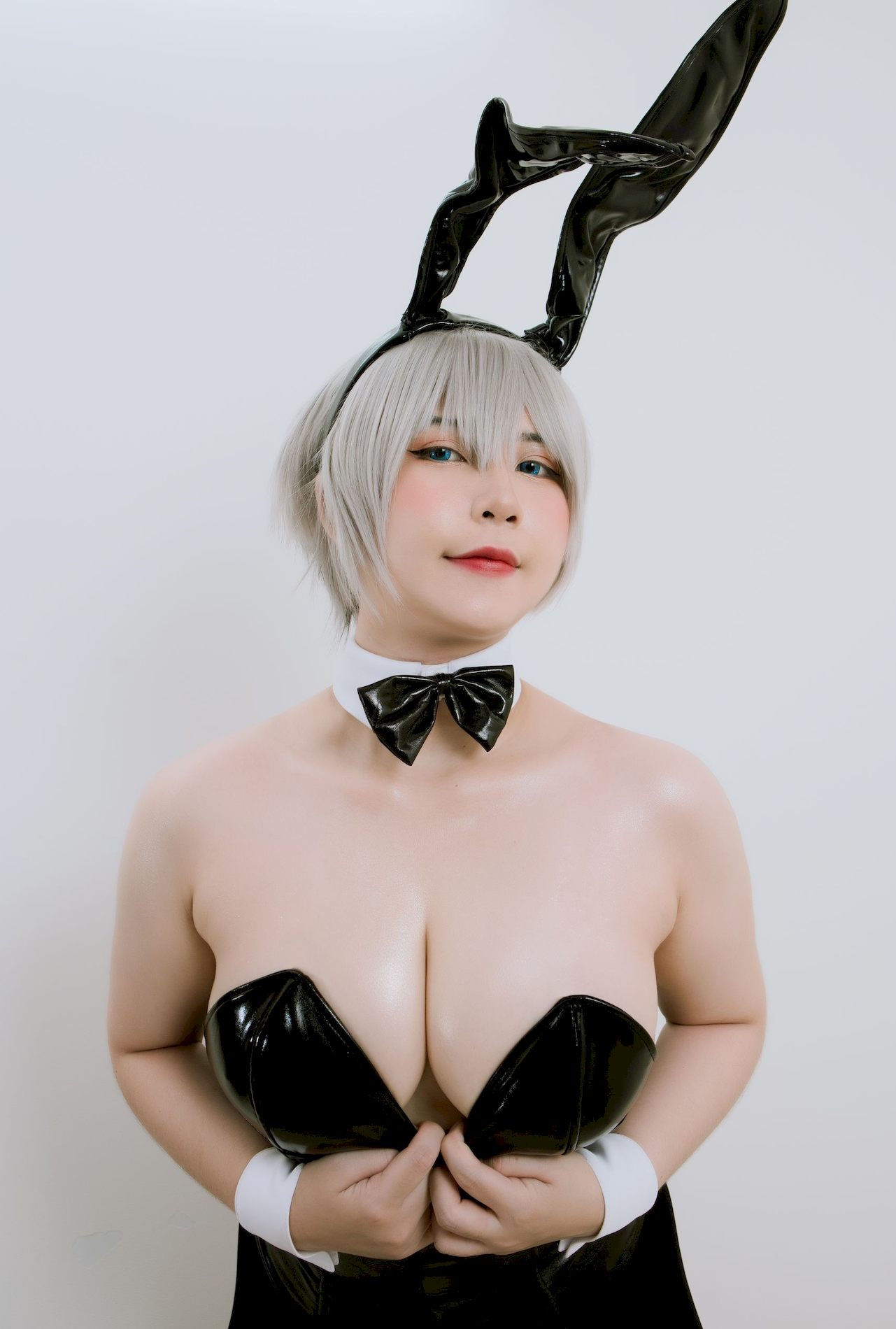 coserͼ ģ Bunny Uzaki Ʒͼ ԽϲUyUyͼ P.1 