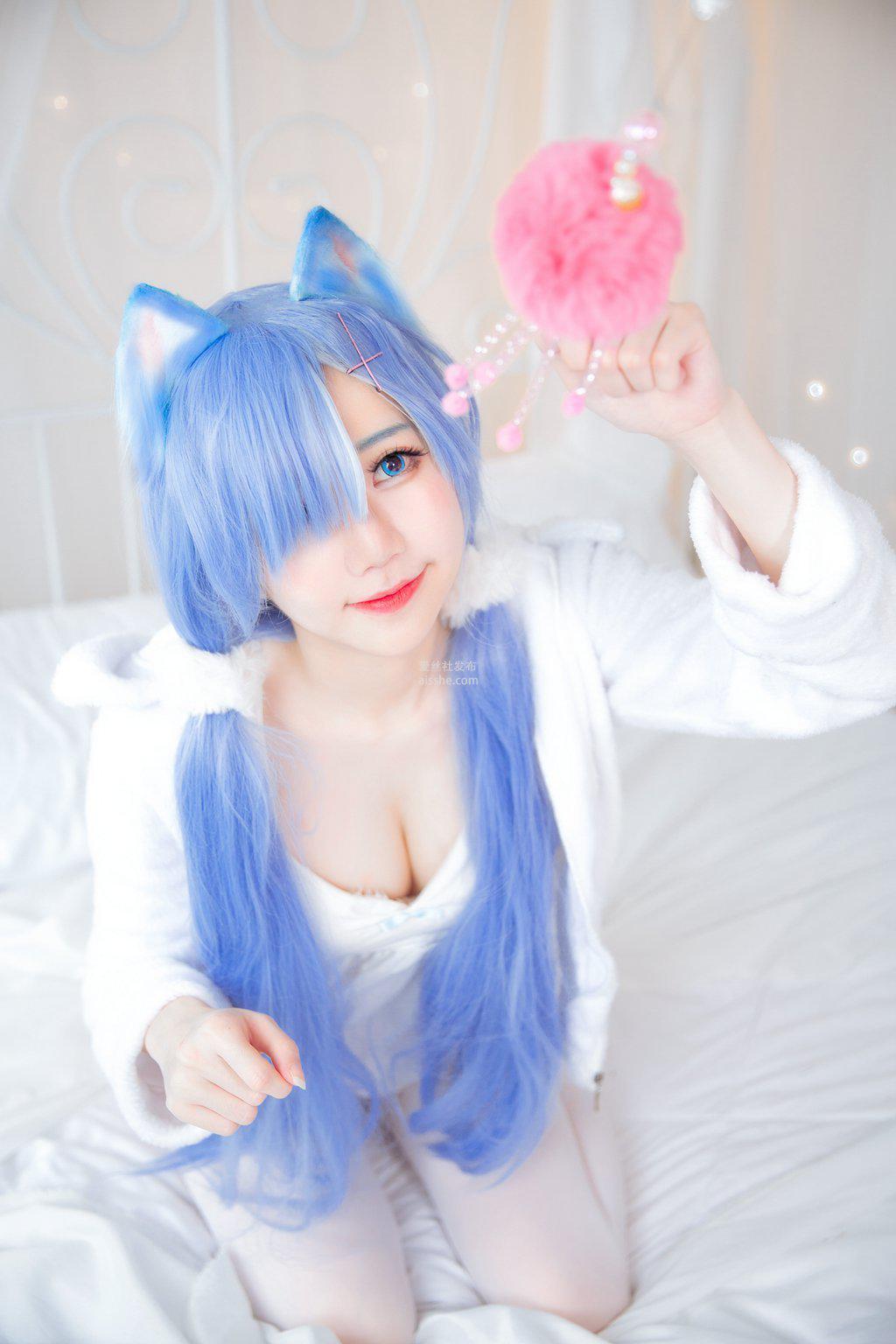 White Rem Kitty Coser@32 Sally C Dorasnow 49P 1ҳ